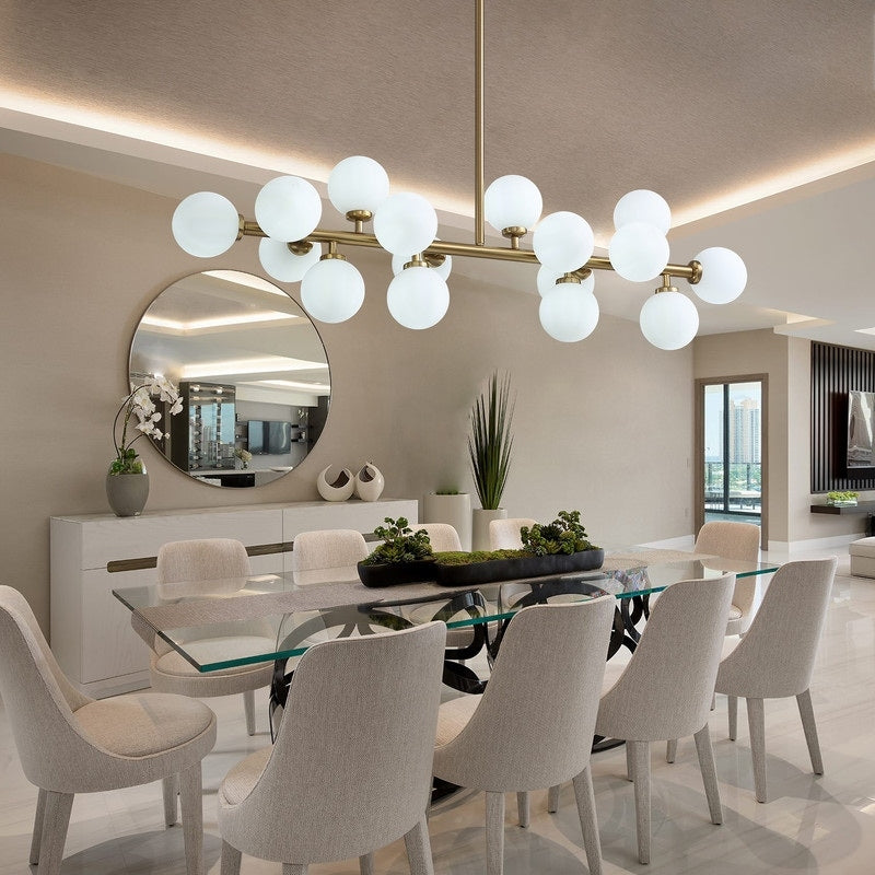 40 Zoll (ca. 102 cm) langer, linearer Kronleuchter im Mid-Century-Modern-Stil mit 16 Leuchten, goldfarbenem Messing, Sputnik-Pendelleuchte mit mattiertem Glaskugel für das Esszimmer