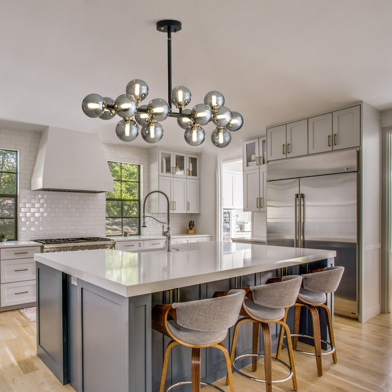 40 Zoll (ca. 102 cm) langer, linearer Kronleuchter im Mid-Century-Modern-Stil mit 16 Leuchten, goldfarbenem Messing, Sputnik-Pendelleuchte mit mattiertem Glaskugel für das Esszimmer