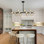 40 Zoll (ca. 102 cm) langer, linearer Kronleuchter im Mid-Century-Modern-Stil mit 16 Leuchten, goldfarbenem Messing, Sputnik-Pendelleuchte mit mattiertem Glaskugel für das Esszimmer