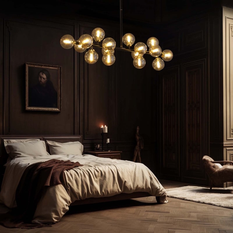 40 Zoll (ca. 102 cm) langer, linearer Kronleuchter im Mid-Century-Modern-Stil mit 16 Leuchten, goldfarbenem Messing, Sputnik-Pendelleuchte mit mattiertem Glaskugel für das Esszimmer