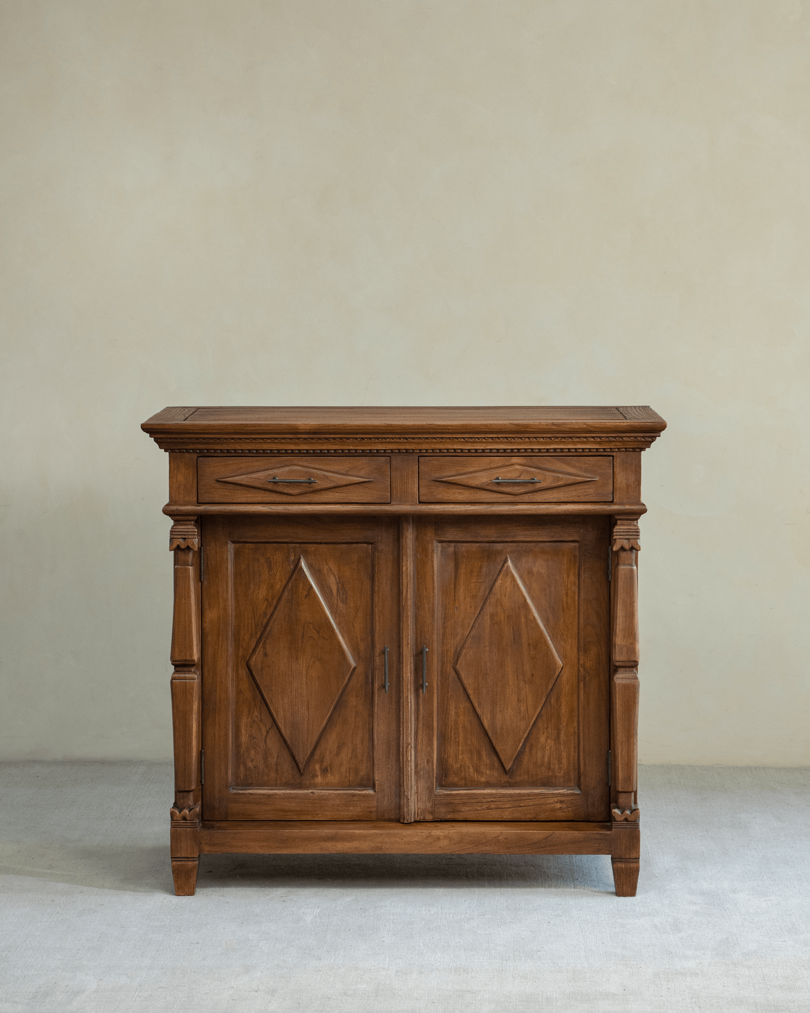 Victoria Teakschrank