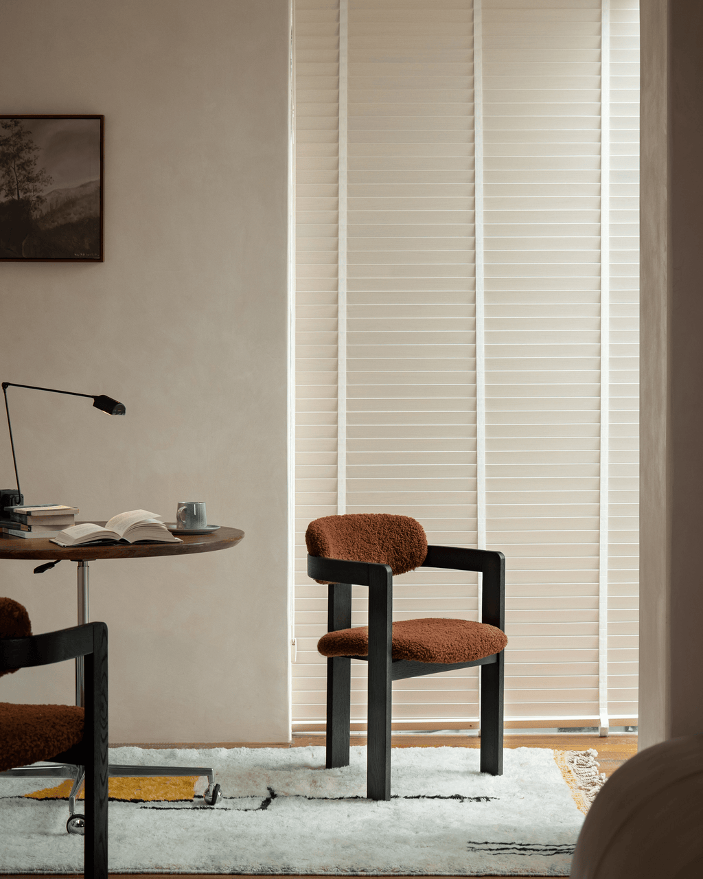 Pamplona Shearling Chair