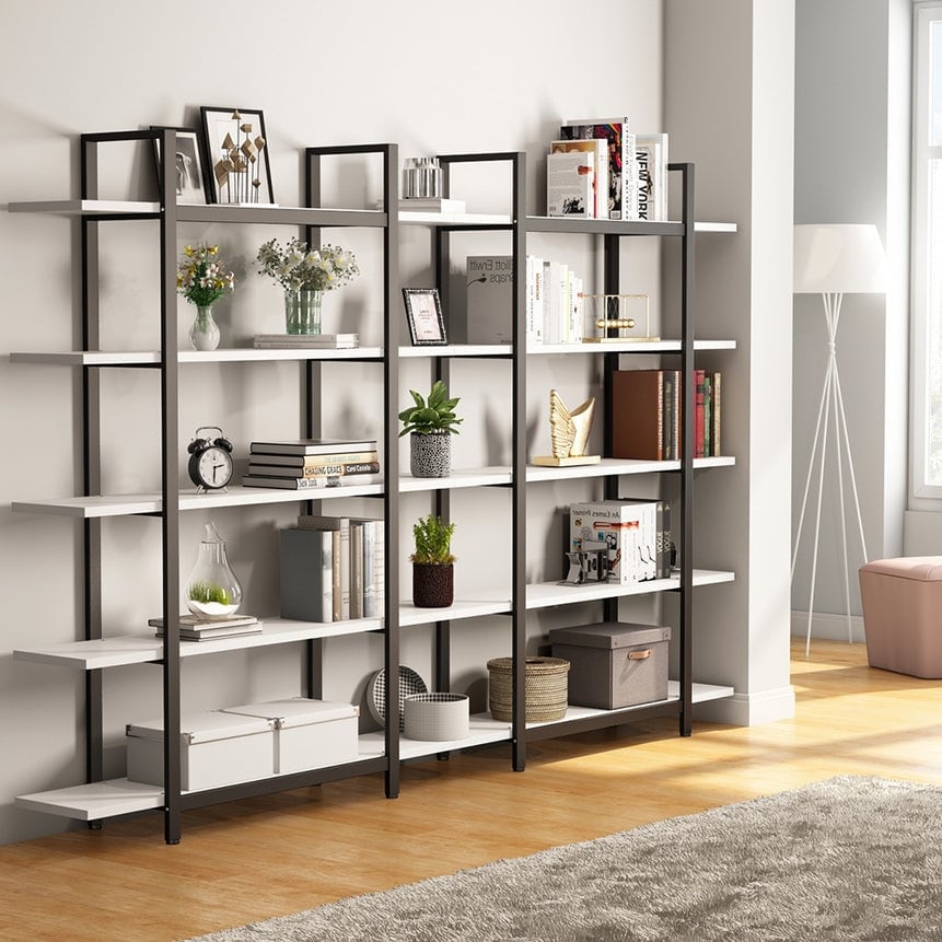 5-stöckiges Bücherregal im Vintage-Industriestil