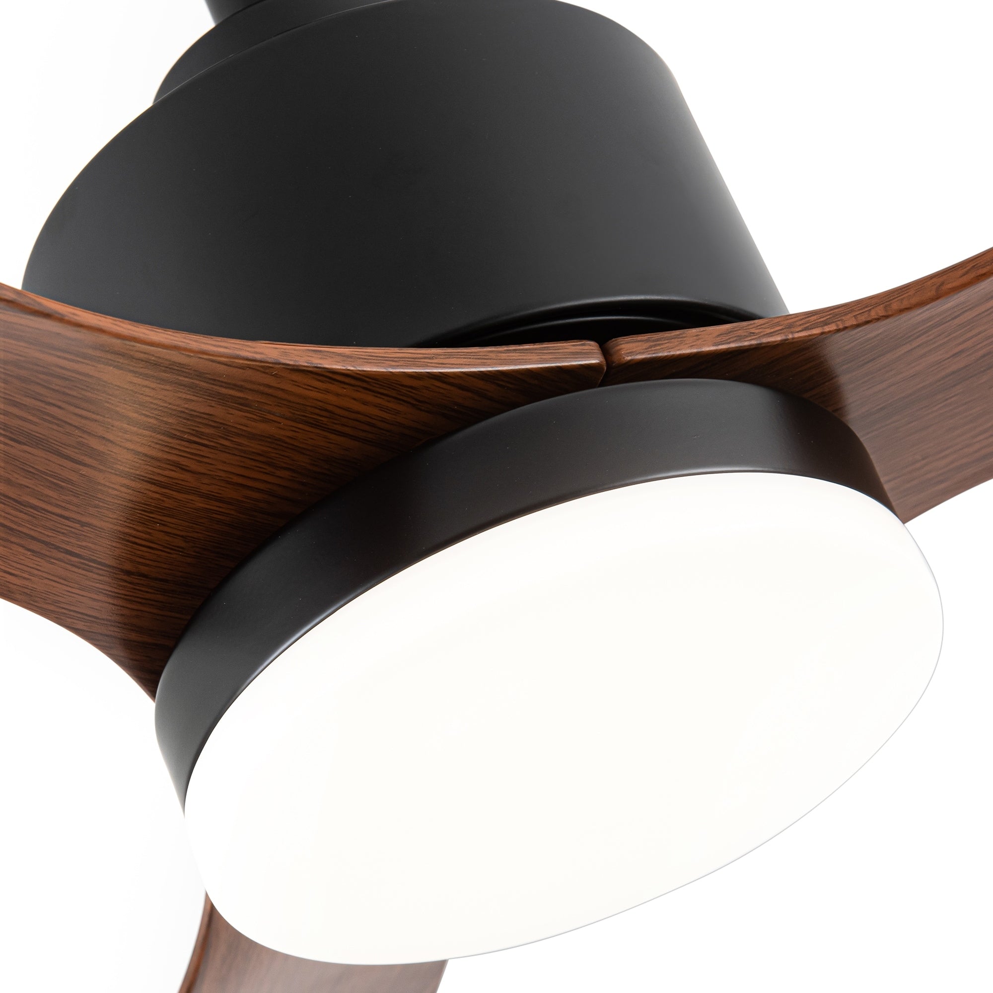 52-Zoll-LED-Deckenventilator mit Beleuchtung und Fernbedienung (3 Flügel)