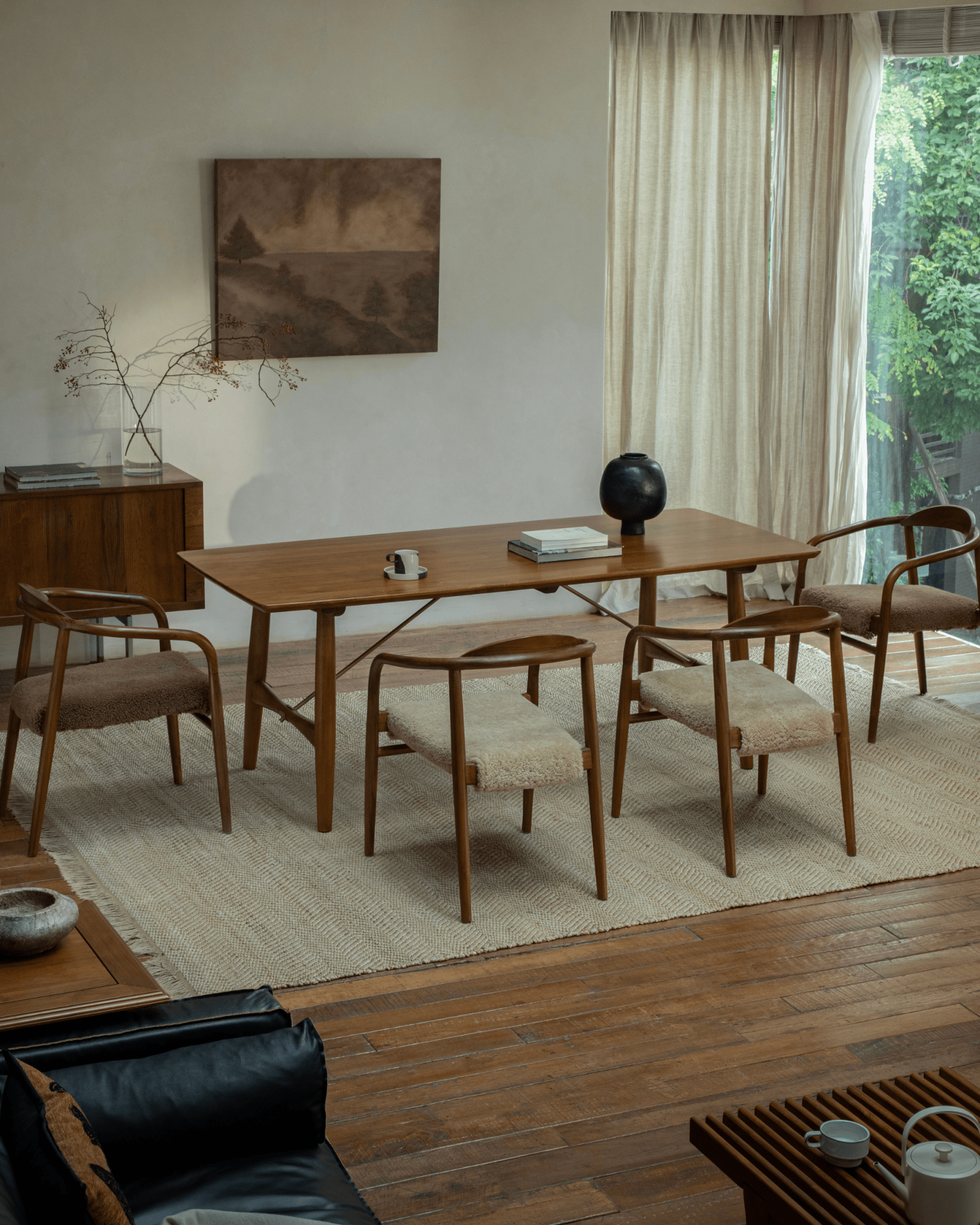 Crescent Shearling Stuhl