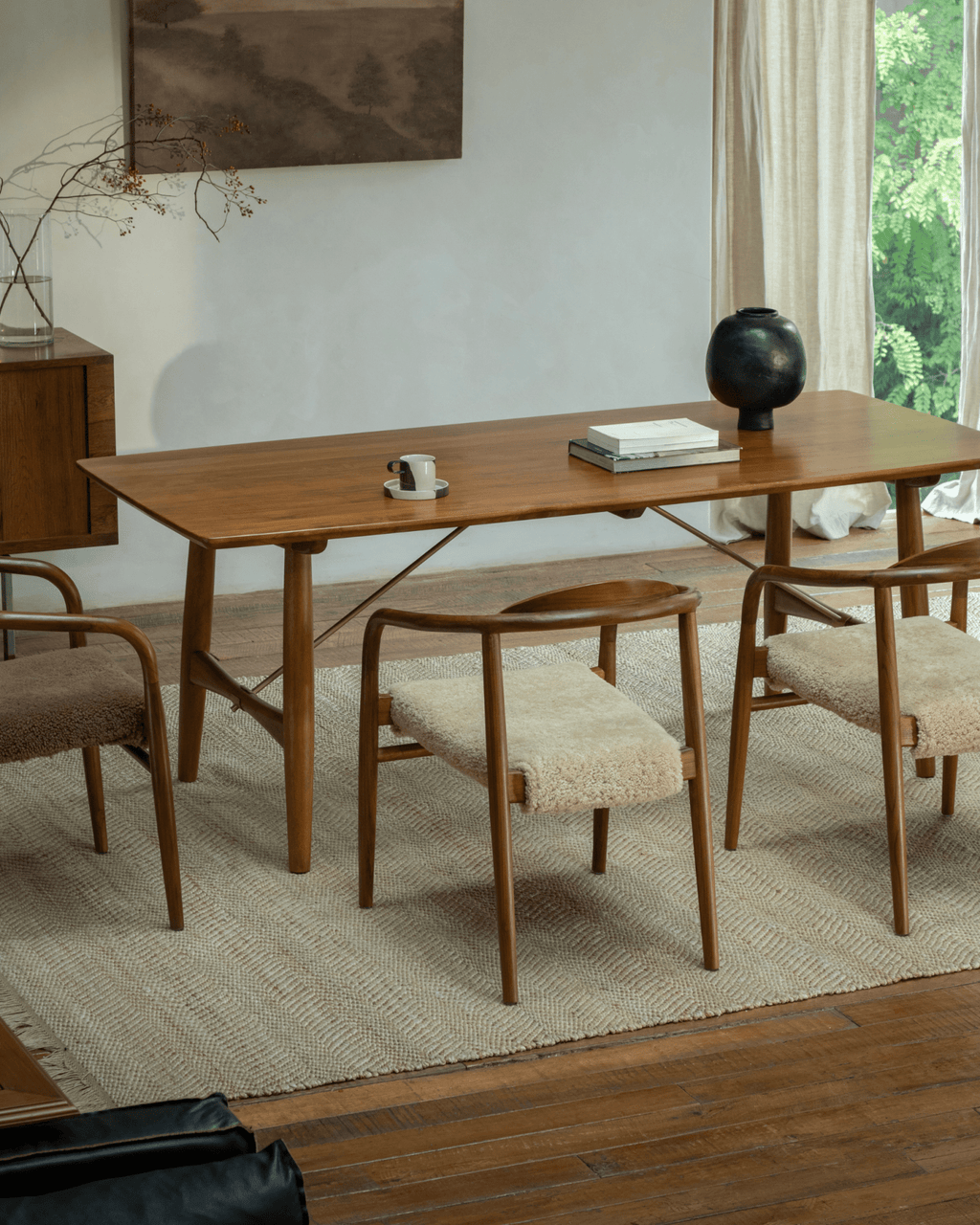 Crescent Shearling Stuhl