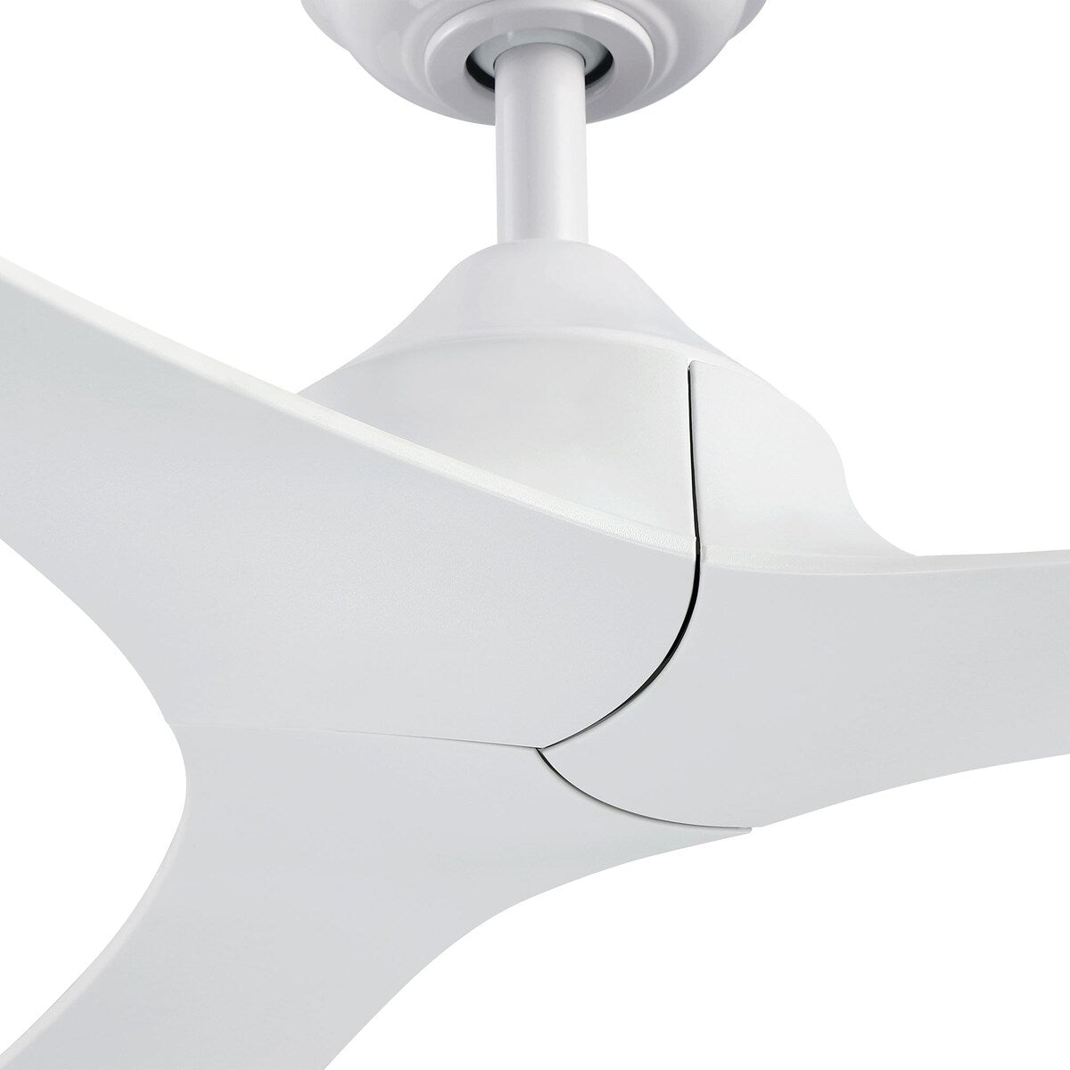 56-Zoll-Deckenventilator, modern, schwarz, 3-Blatt-Propeller, Gleichstrom, mit Fernbedienung