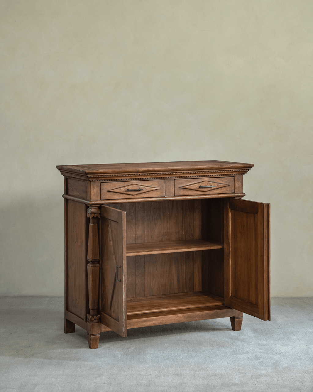 Victoria Teakschrank