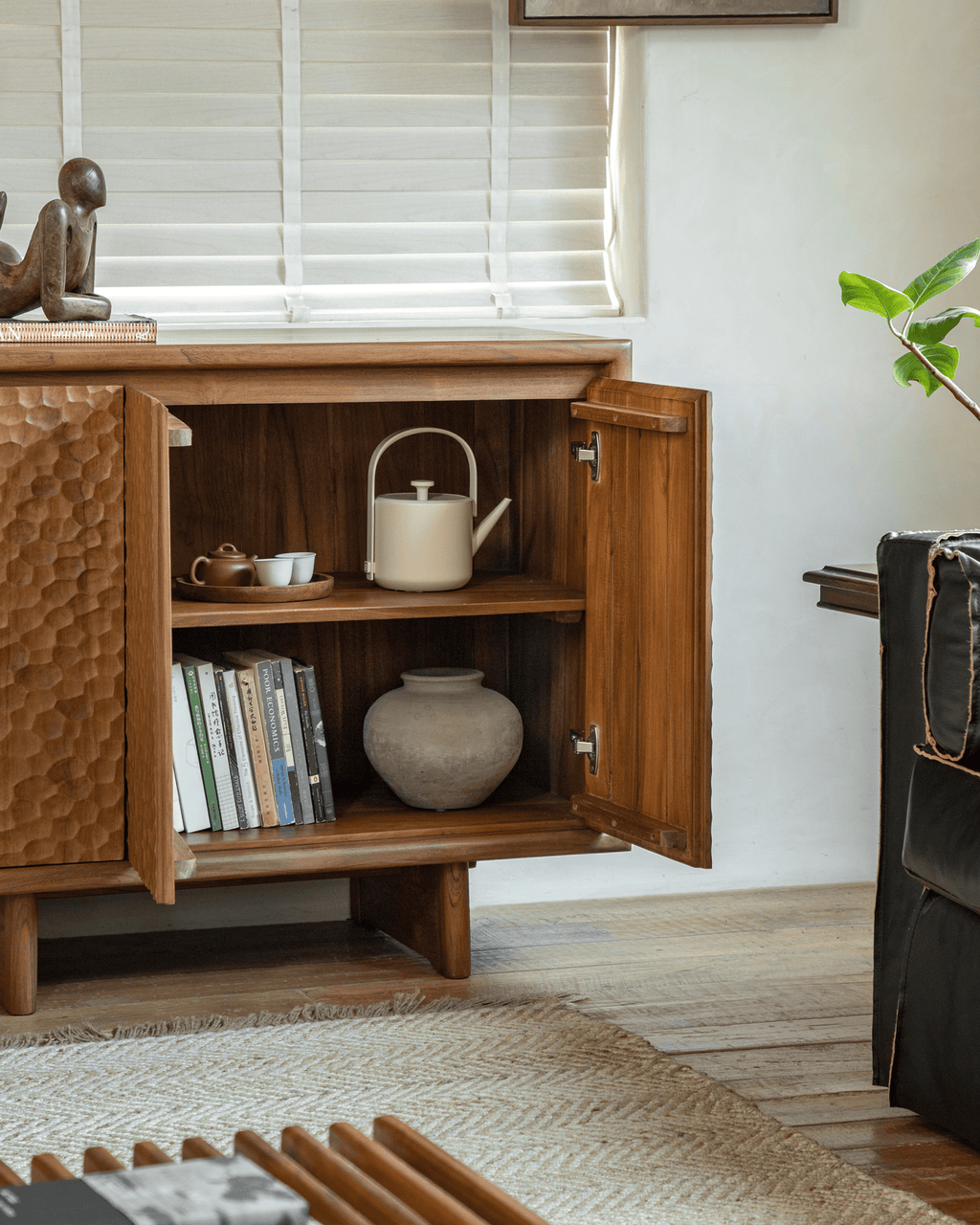 Sideboard Nr. 4 mit Wabenmuster