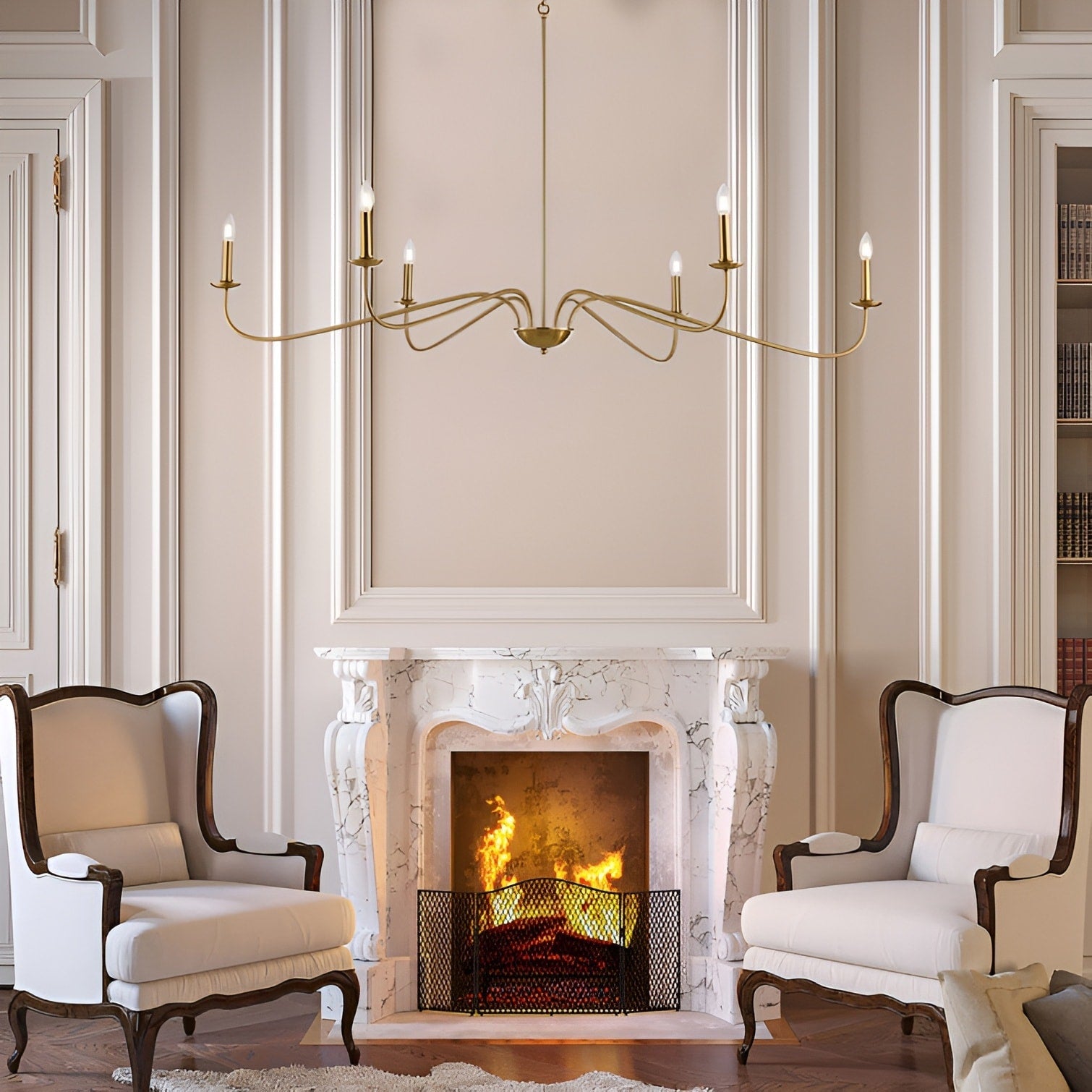 Klassischer französischer Mini-Kronleuchter mit sechs Leuchten und Kerzenbeleuchtung