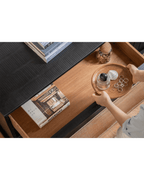 Nr. 32 Schwarzes Sideboard