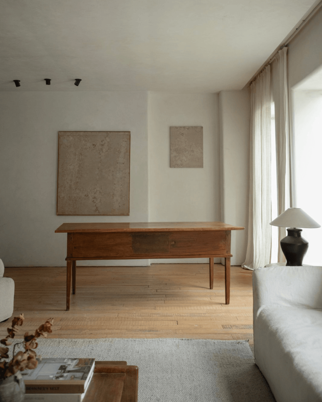 Indonesische Vintage-Teakholztische