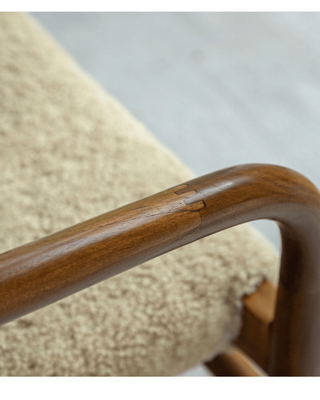 Crescent Shearling Stuhl