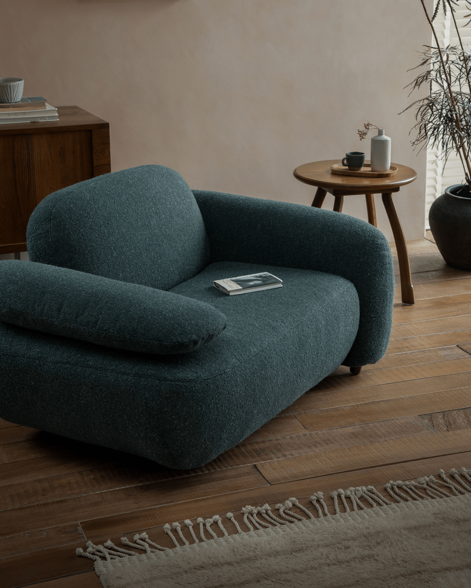 Gestein Bouclé Sessel