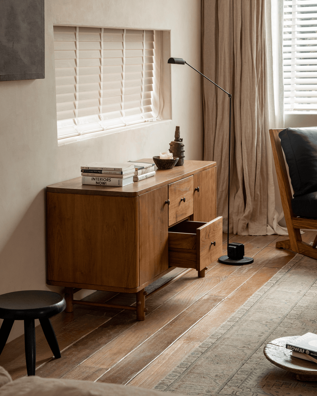 Nr. 121 Teak-Sideboard