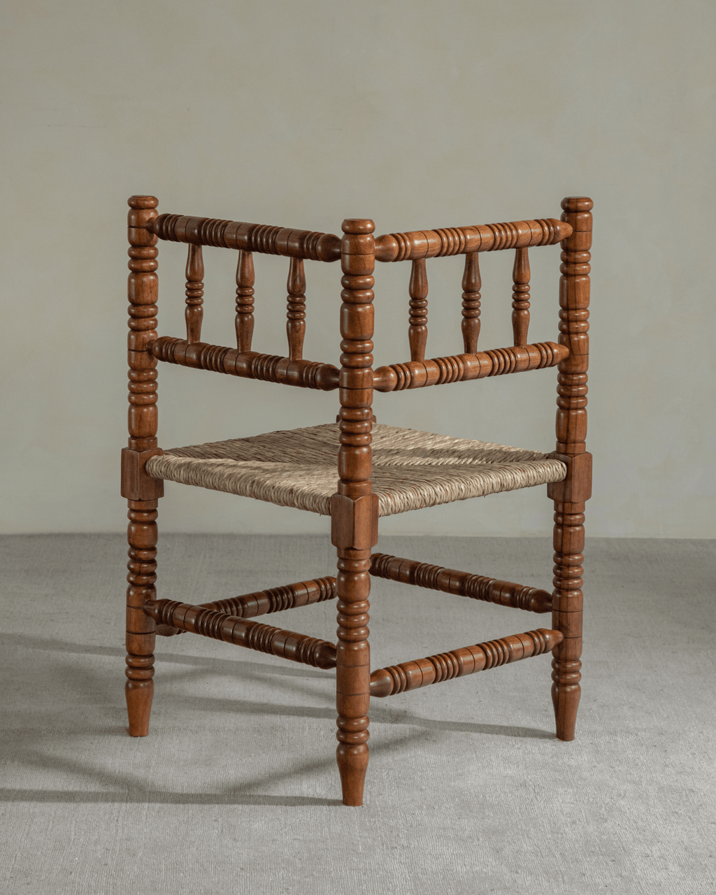 Bobbin Corner Chair