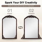 Gewölbter, raumhoher Standspiegel aus Massivholz mit Schnitzereien