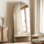 Gebogener, raumhoher Standspiegel aus Holz, Wandspiegel