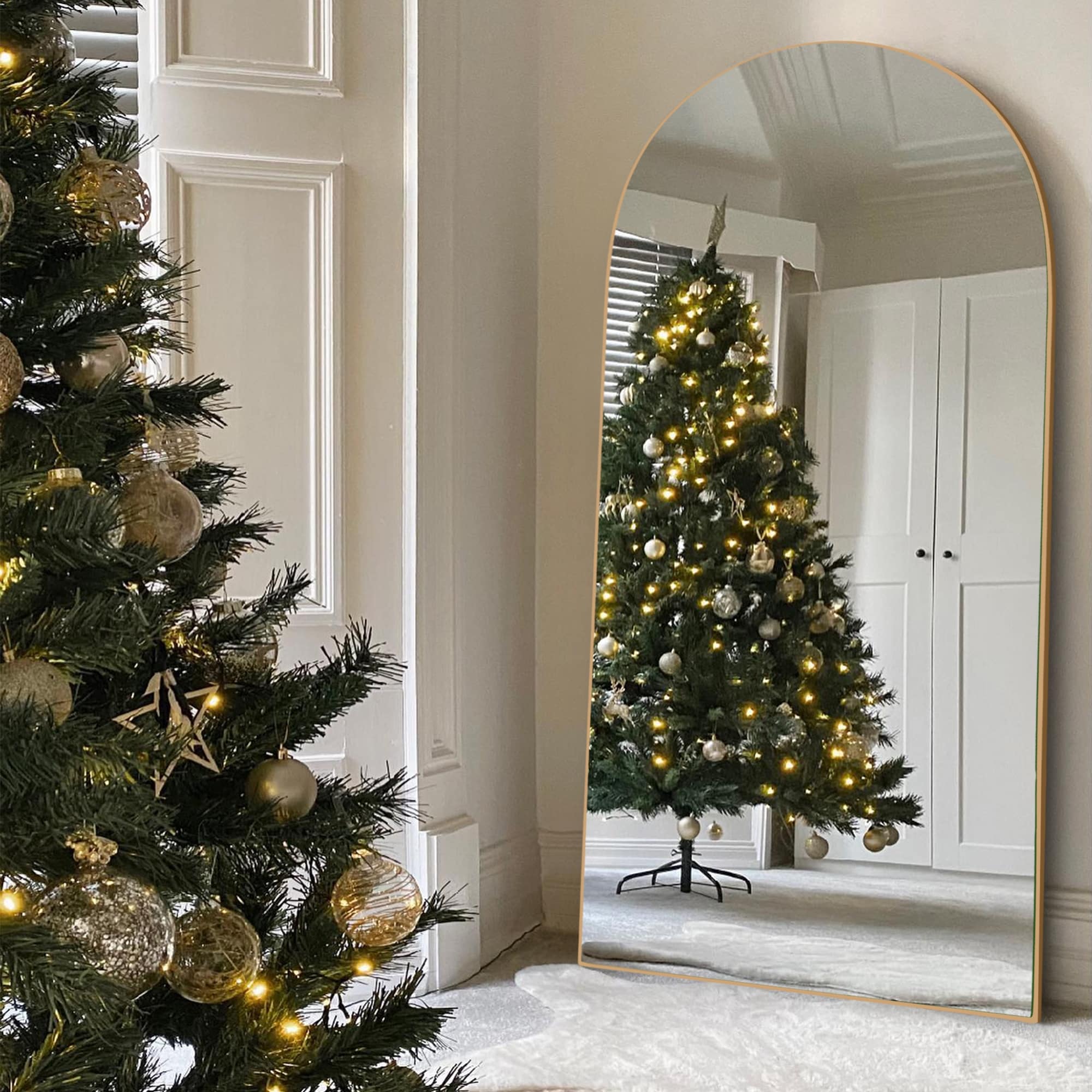 Gebogener, raumhoher Standspiegel aus Holz, Wandspiegel