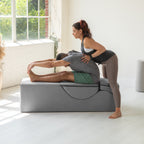 Avana Kami Verwandlungs-Chaiselongue / Yoga- und Massage-Hocker – 2-in-1-Hocker mit ausklappbarem Yoga-Liegestuhl, Mikrofaser-Velours – Nicht verfügbar