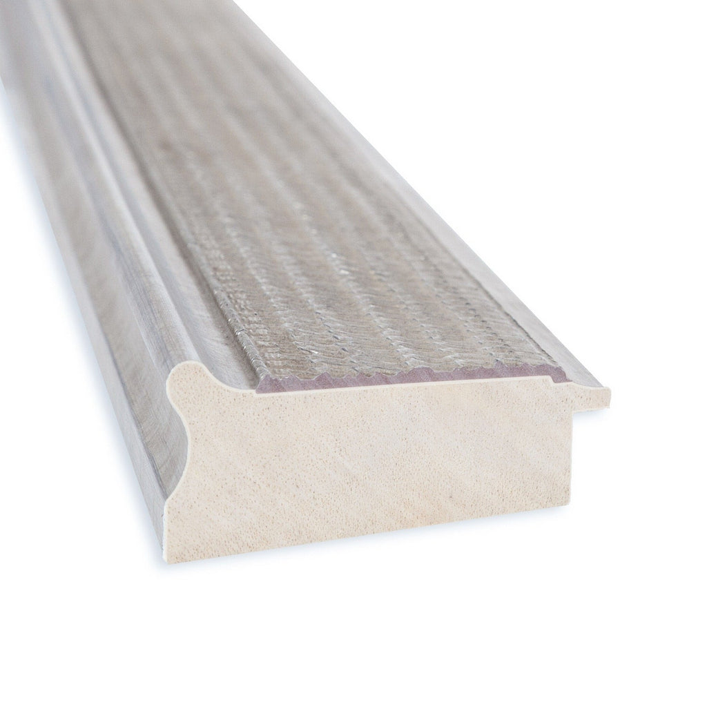 Wandspiegel aus Holz mit Facettenschliff – Rahmen in Silber mit Gittermuster