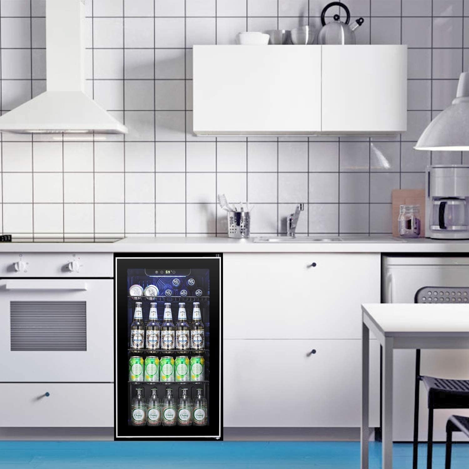 Getränkekühlschrank – Mini-Kühlschrank mit Glastür für 120 Dosen