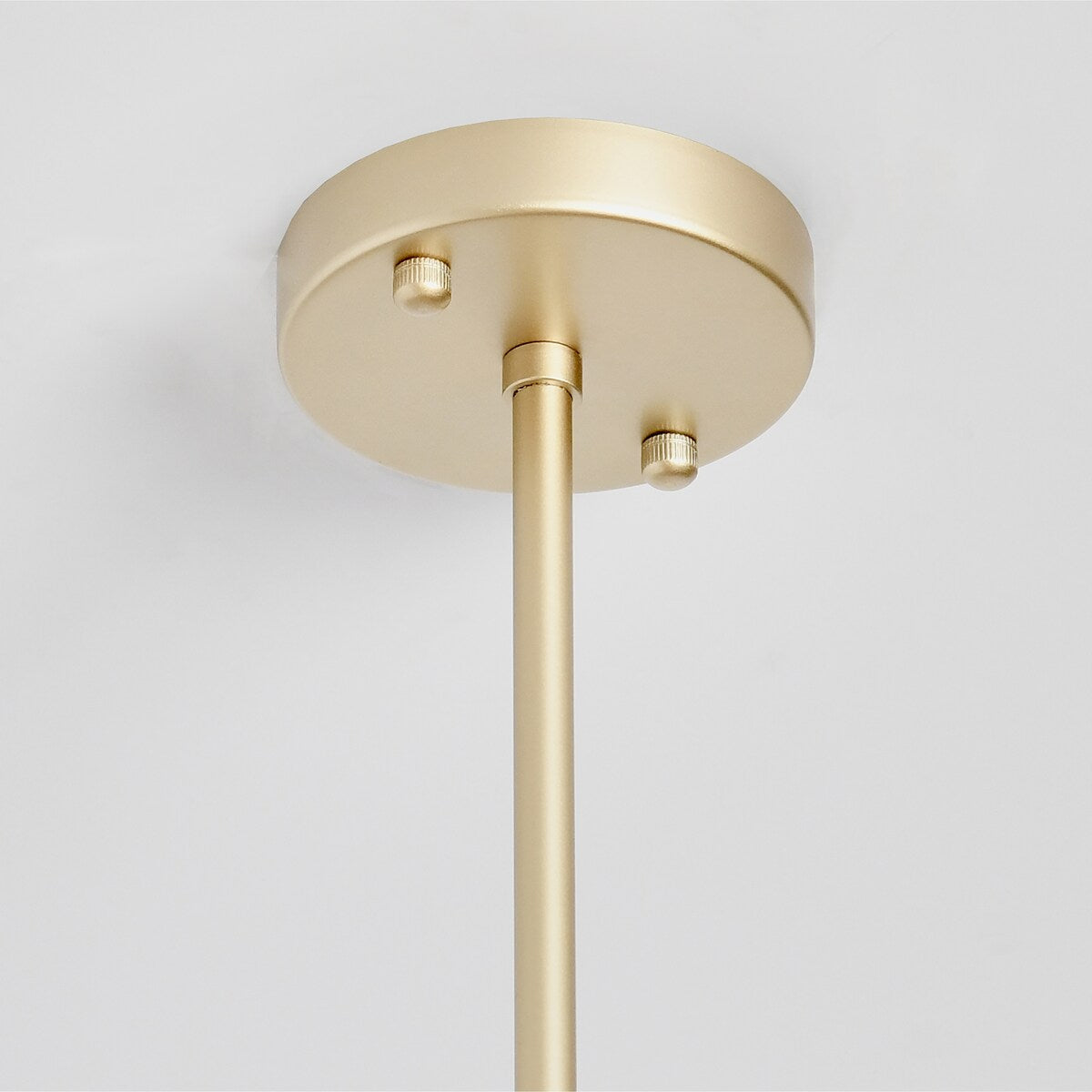 Kronleuchter „Brittany Natural Beaded“ von Kosas Home