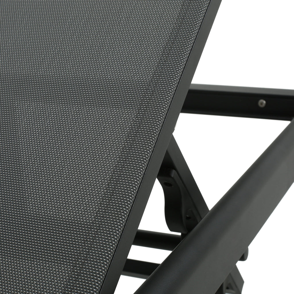 Gartenliege aus Aluminium, Modell Cape Coral (2er-Set), von Christopher Knight Home – 77,56 cm T x 25,20 cm B x 11,80 cm H