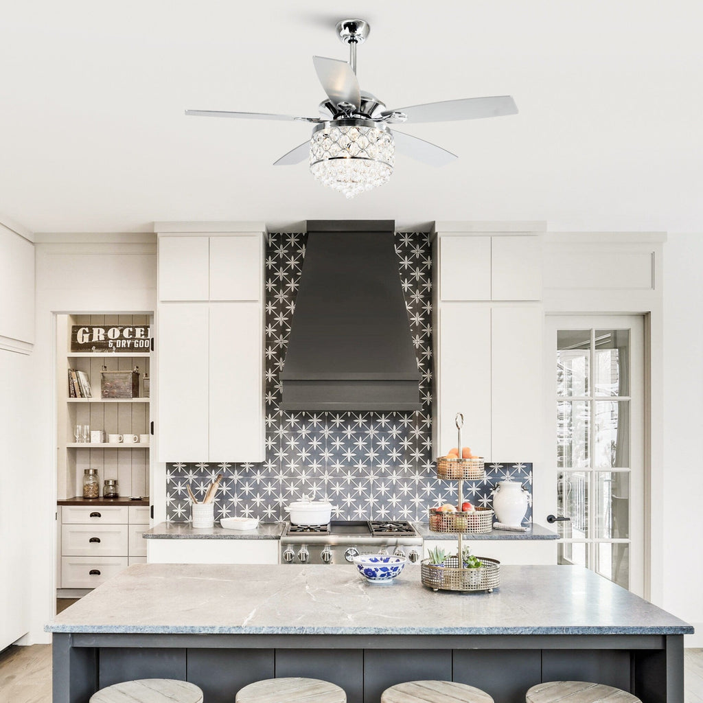 Kronleuchter/Deckenventilator mit 4 Leuchten (Chrom/Kristall) und Fernbedienung