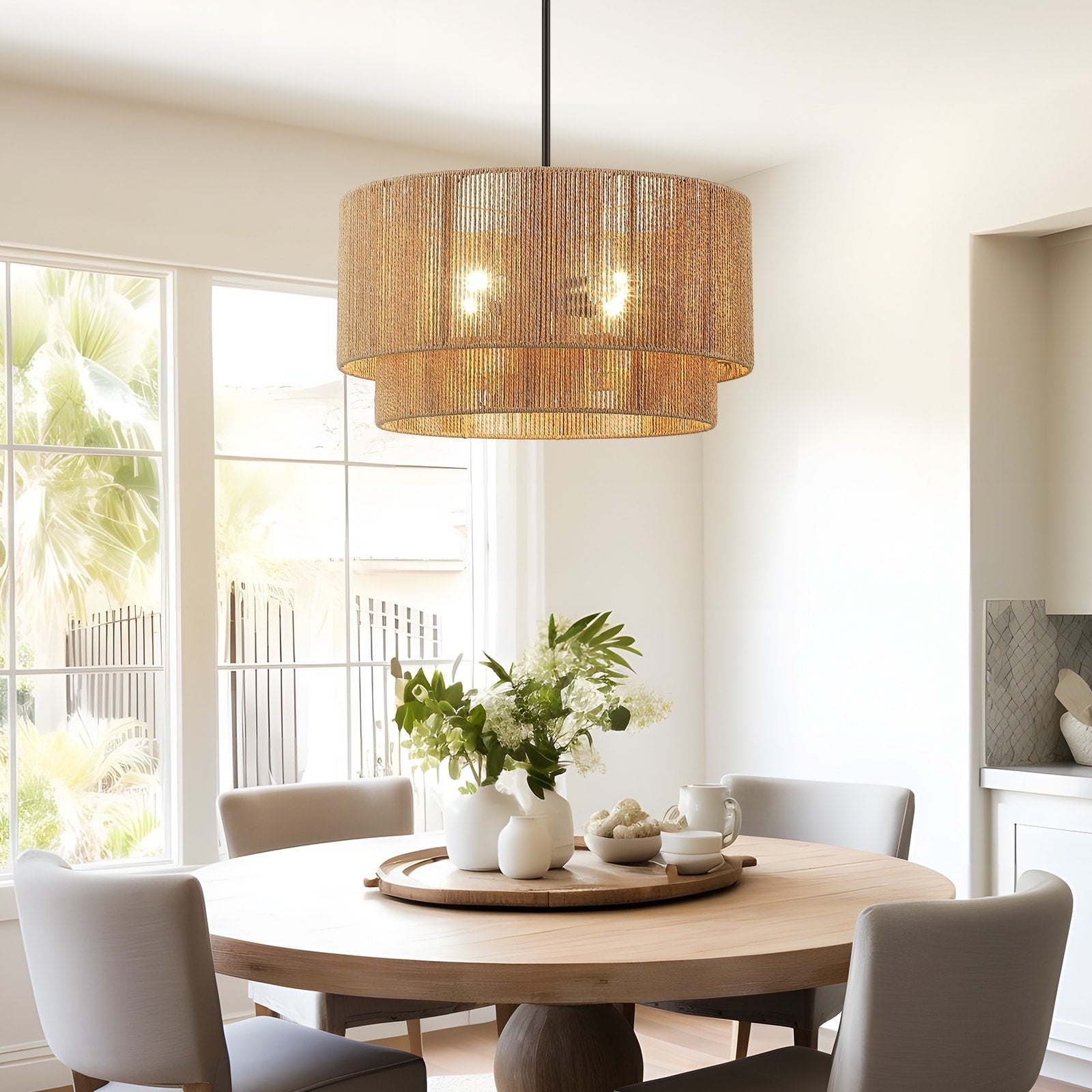 Cynthia 4-flammiger Kronleuchter aus natürlichem Rattan – 22 Zoll (ca. 56 cm)