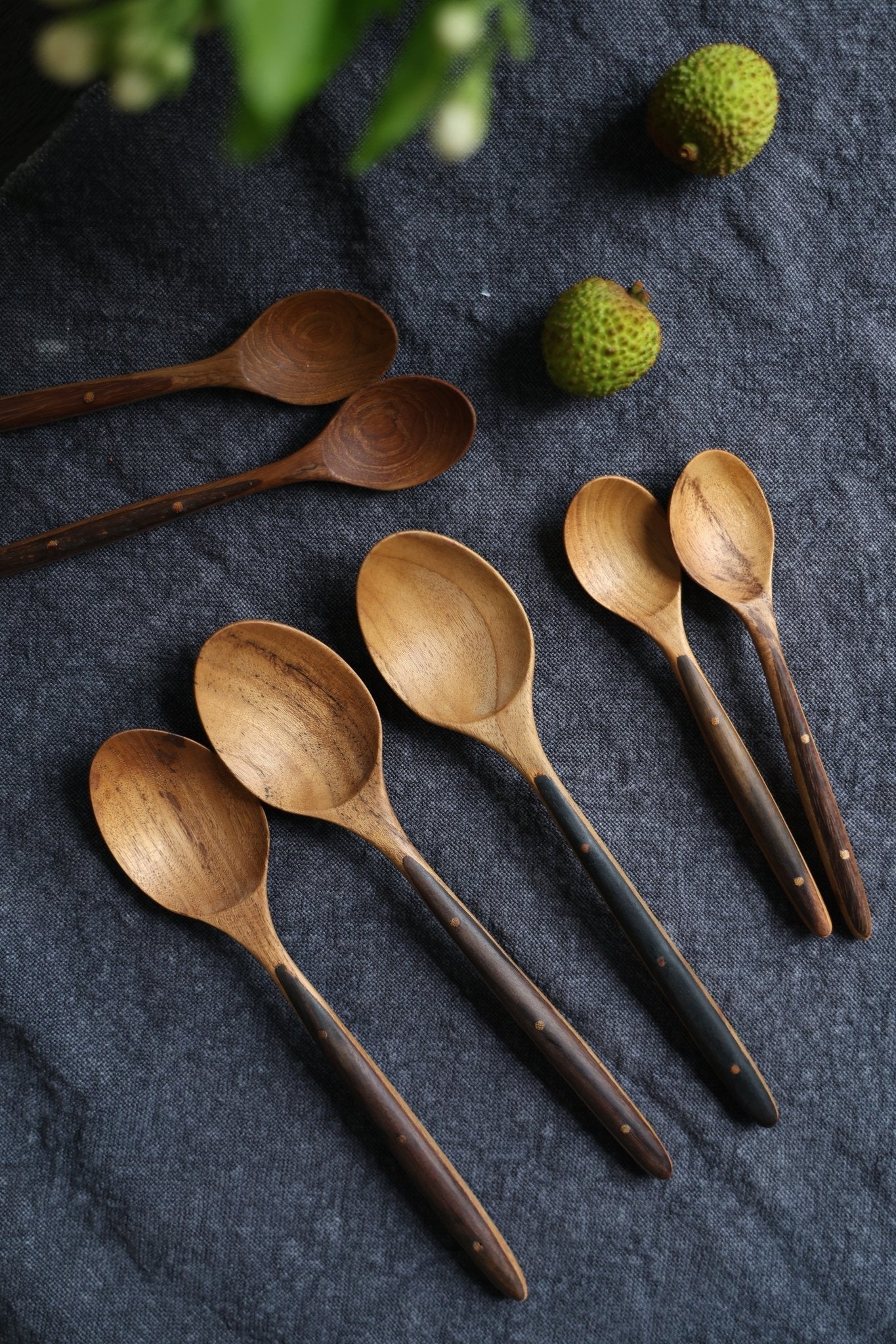 2 Esslöffel mit Griff aus Ebenholz