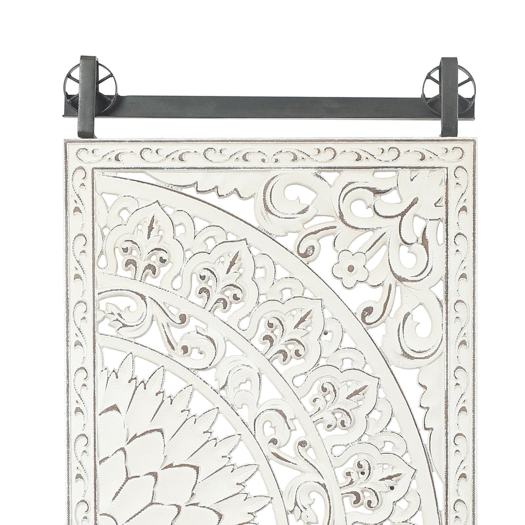 Wanddeko aus elfenbeinweißem Holz mit Blumenmuster und schwarzen Akzenten (2er-Set)