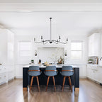 Klassischer französischer Mini-Kronleuchter mit sechs Leuchten und Kerzenbeleuchtung