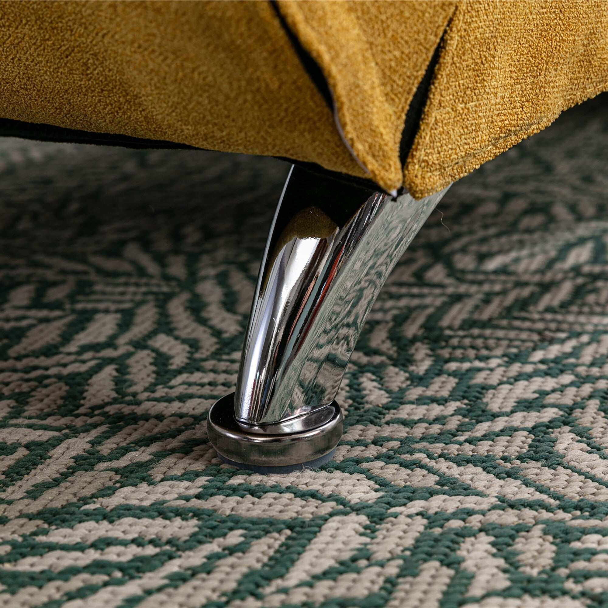 Ergonomischer Massage-Liegestuhl aus Leinen mit verstellbarer Rückenlehne, gesteppter Polsterung, Fernbedienung und 5 Vibrationsmodi