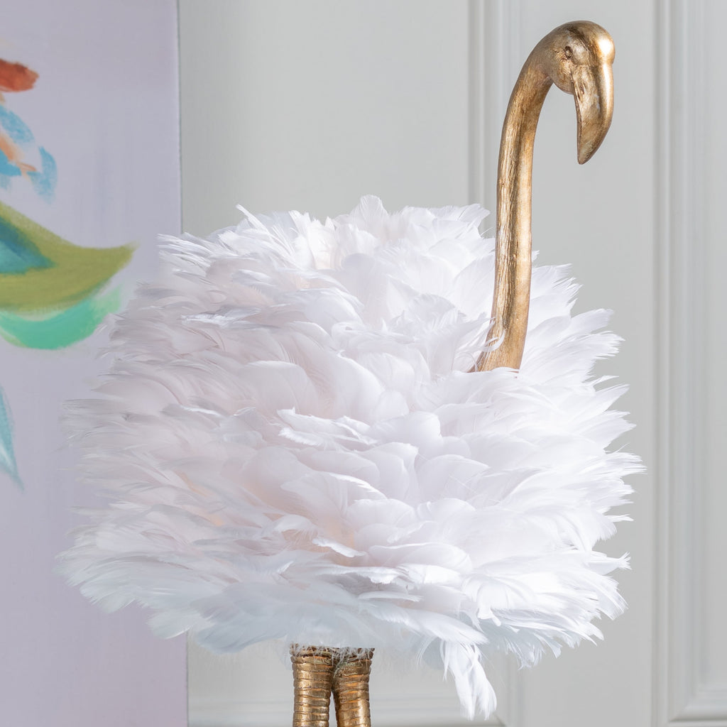 Flamingo-Tischleuchte – Weiß und Gold – 30,5 cm hoch – 30 cm hoch x 19 cm breit x 14 cm tief