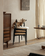 Herzförmiger Esszimmerstuhl