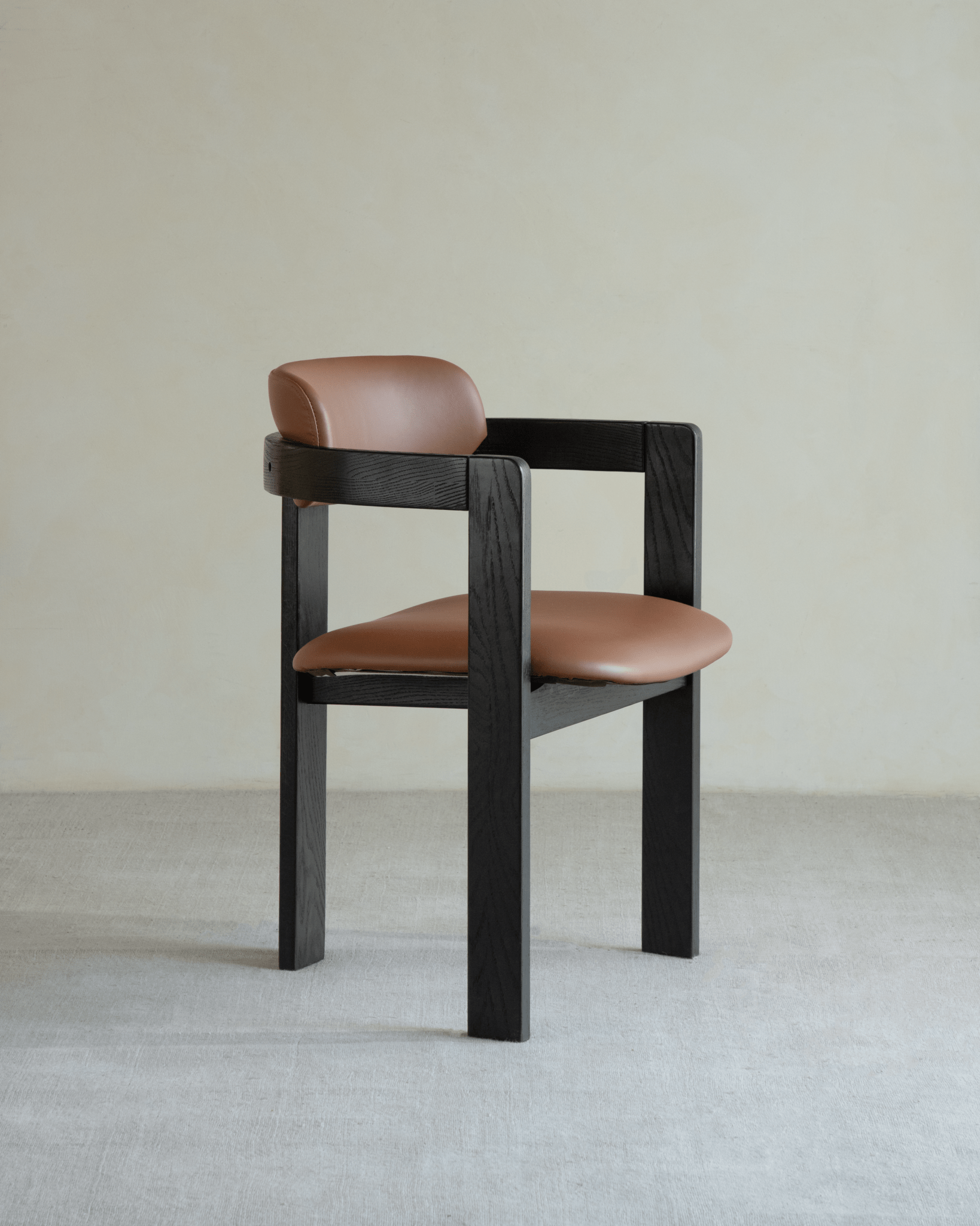 Pamplona Leather Chair