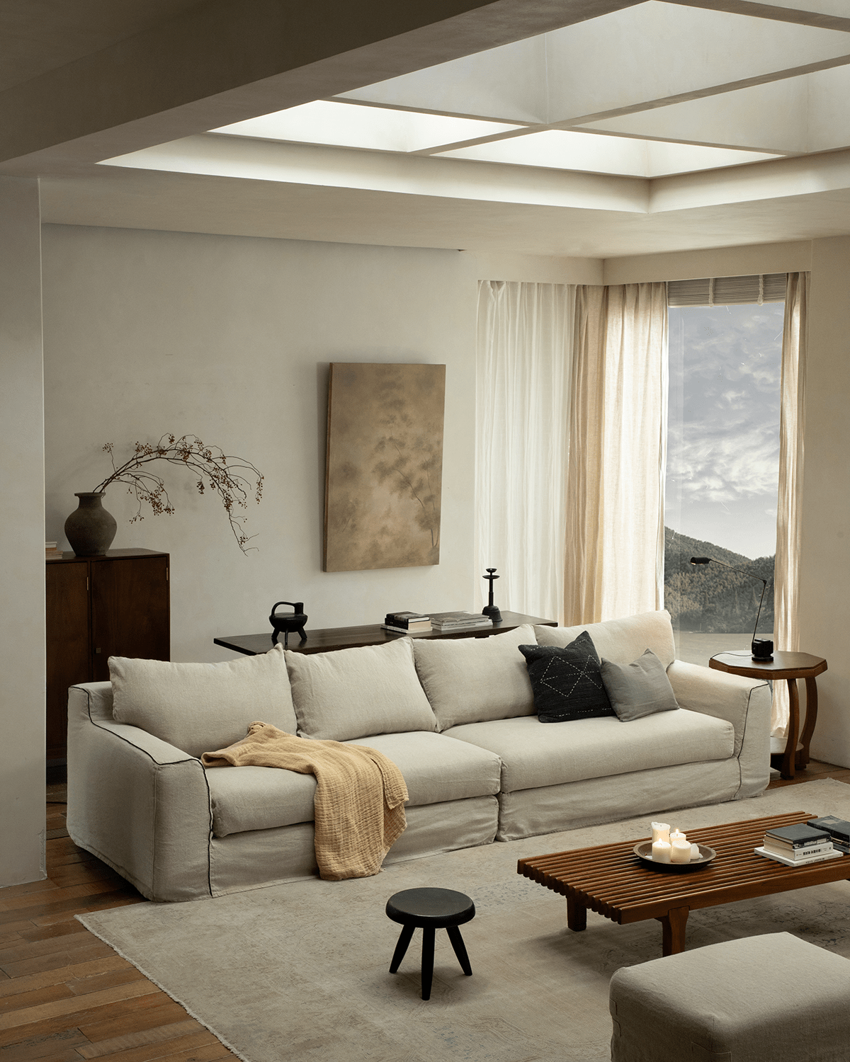 Noa Sectional Sofa