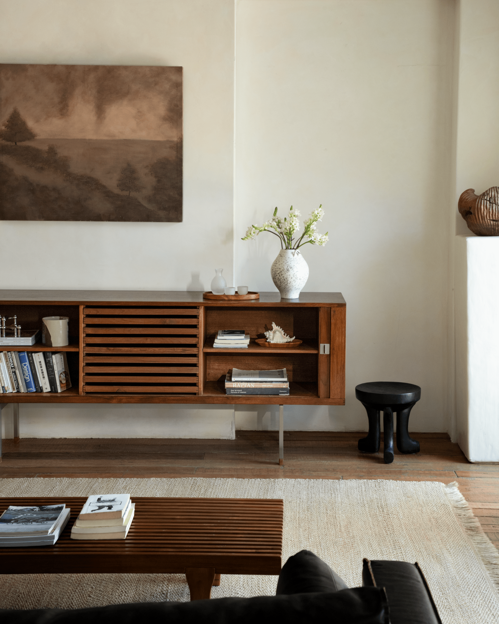 Martin Credenza