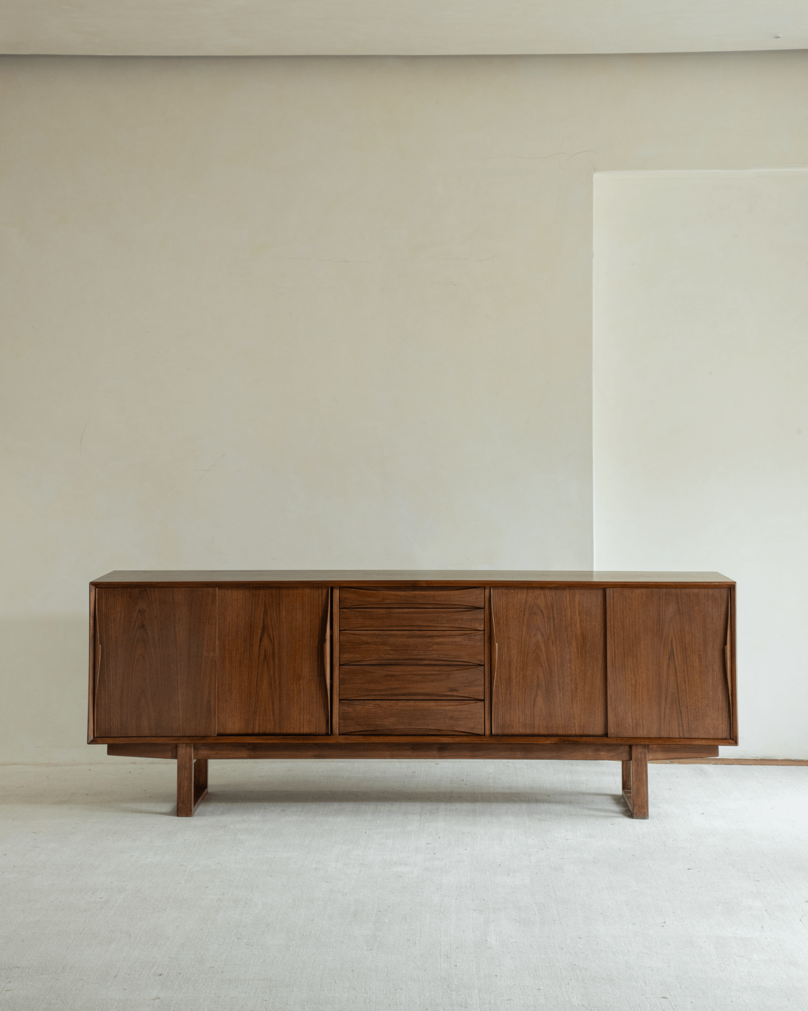 No.454 Sideboard