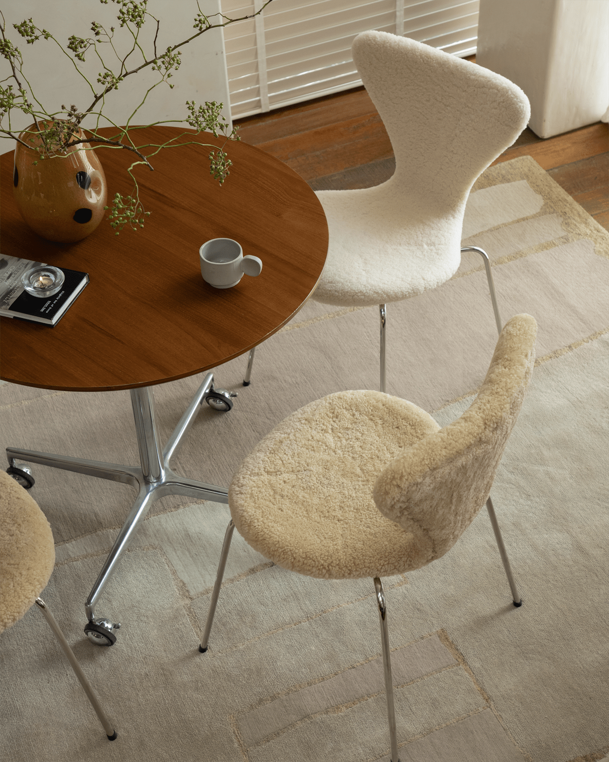 Pietra Shearling Chair