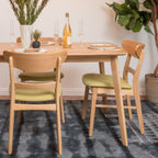 Abrielle Esszimmerstuhl im Mid-Century-Modern-Stil aus gepolstertem Gummibaumholz (2er-Set) von Christopher Knight Home