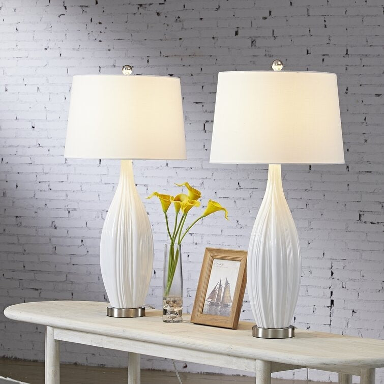 31 Standard Weiße Porzellan Tischlampen Set (2er Set) (2er Set)