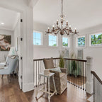 Retro-Bauernhaus-Kronleuchter im Kerzenstil mit Astmotiv und Kristallanhänger