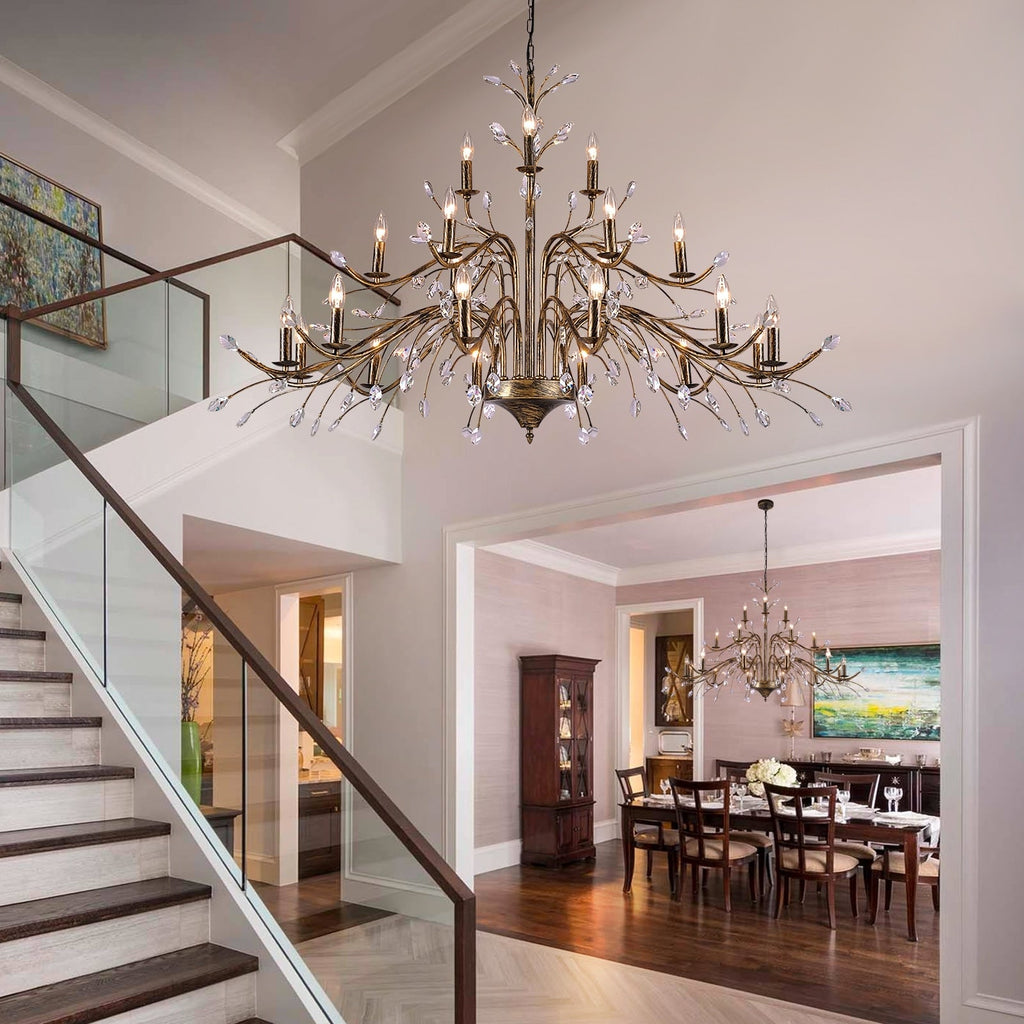 Retro-Bauernhaus-Kronleuchter im Kerzenstil mit Astmotiv und Kristallanhänger