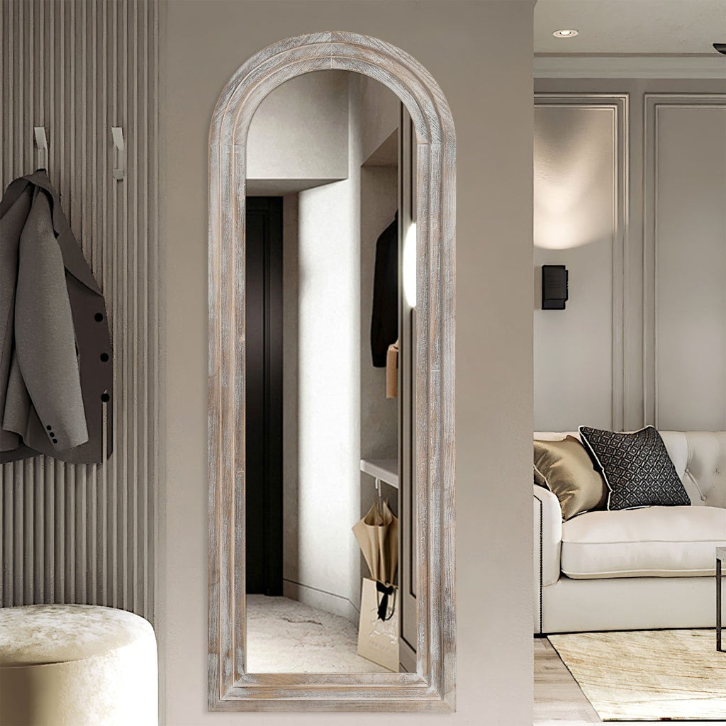 Dovelina Rustikaler, gewölbter Ganzkörperspiegel aus Altholz