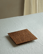 Alle Tabletts aus handgefertigtem Material