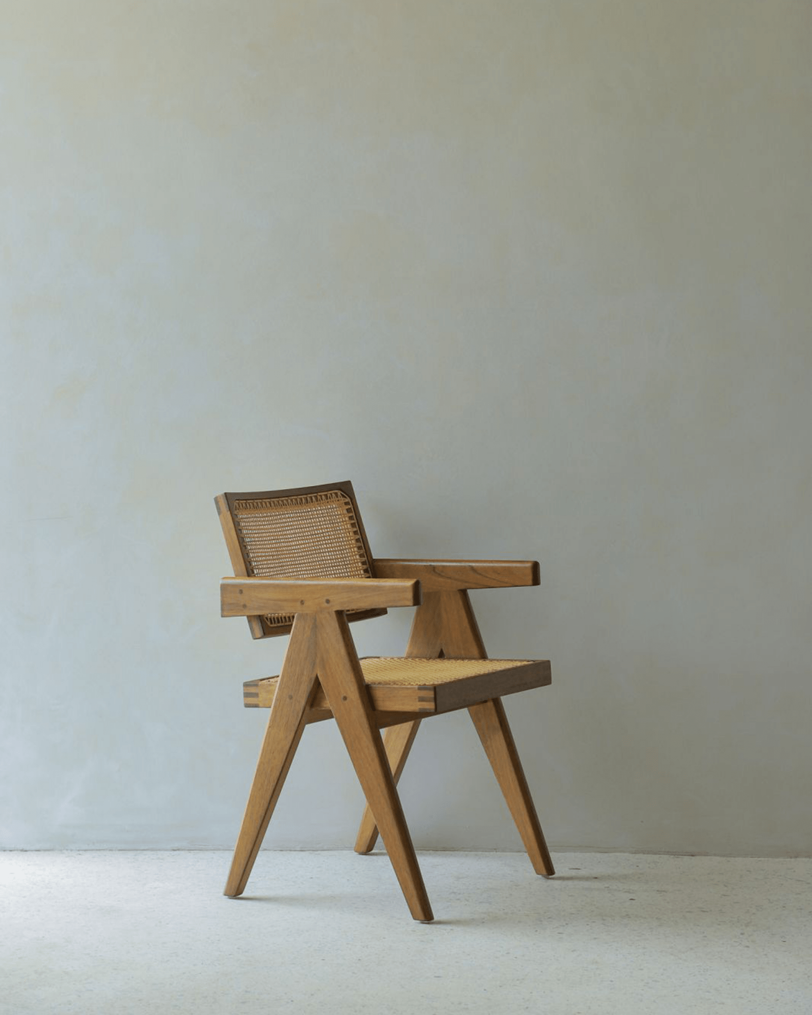 Chandigarh Office Chair Reproduction