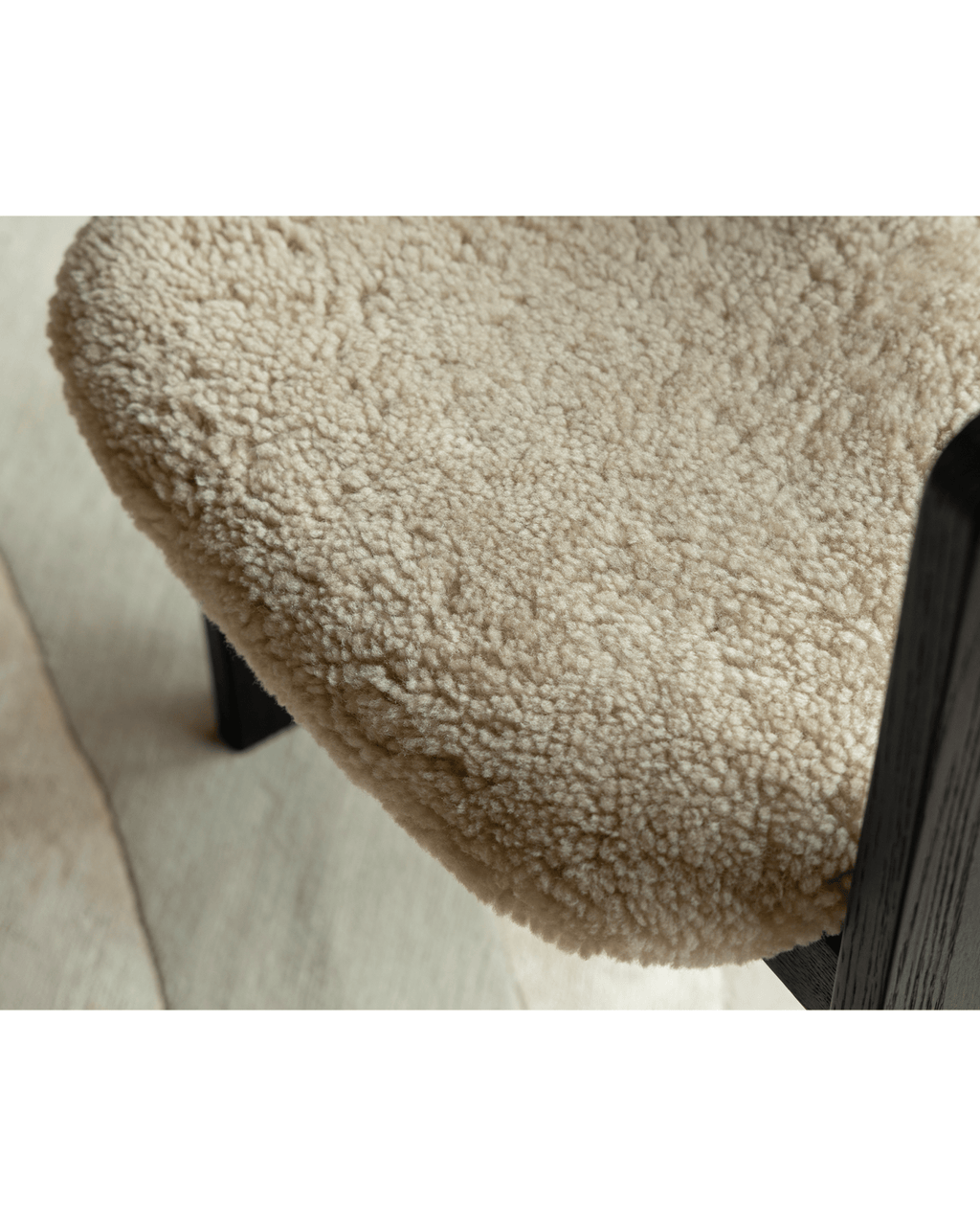 Pamplona Shearling Chair